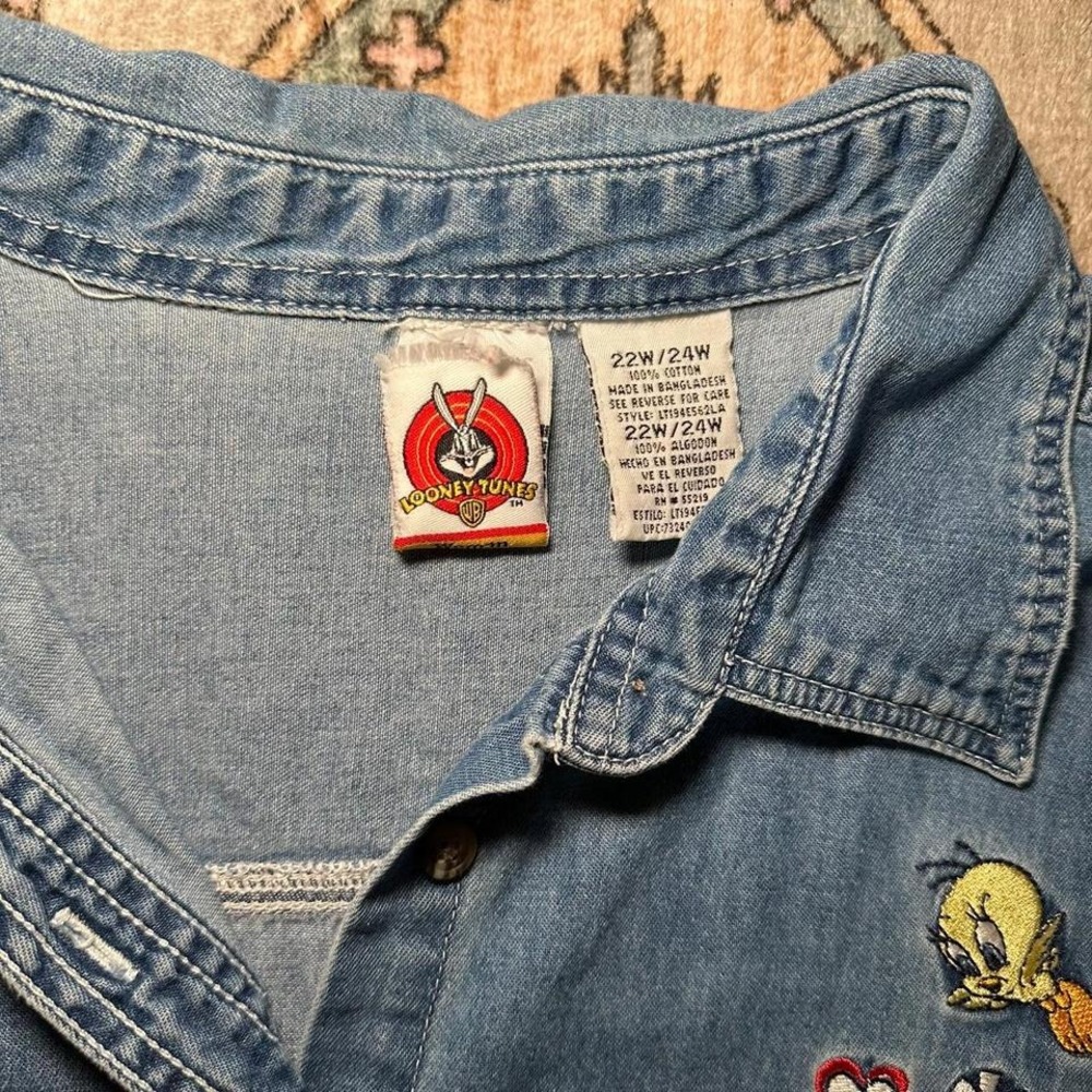 Vintage 2000 Looney Tunes Chambray‎ Shirt (22W/24W) - Picture 2 of 3